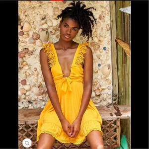 NWT Peixoto Farrah Marigold Lace Sleeve Tie Front Mini Dress Size XL